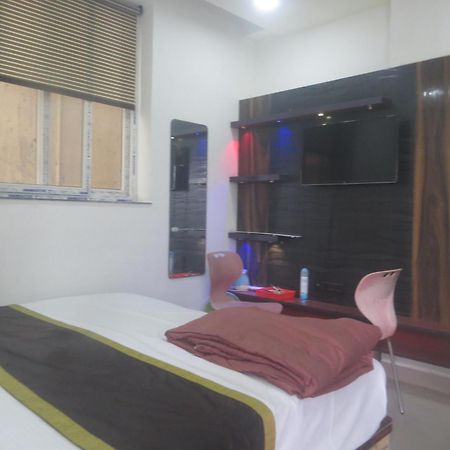 Rajmahal Resort Banquet Hall And Hotel Patna  Bagian luar foto