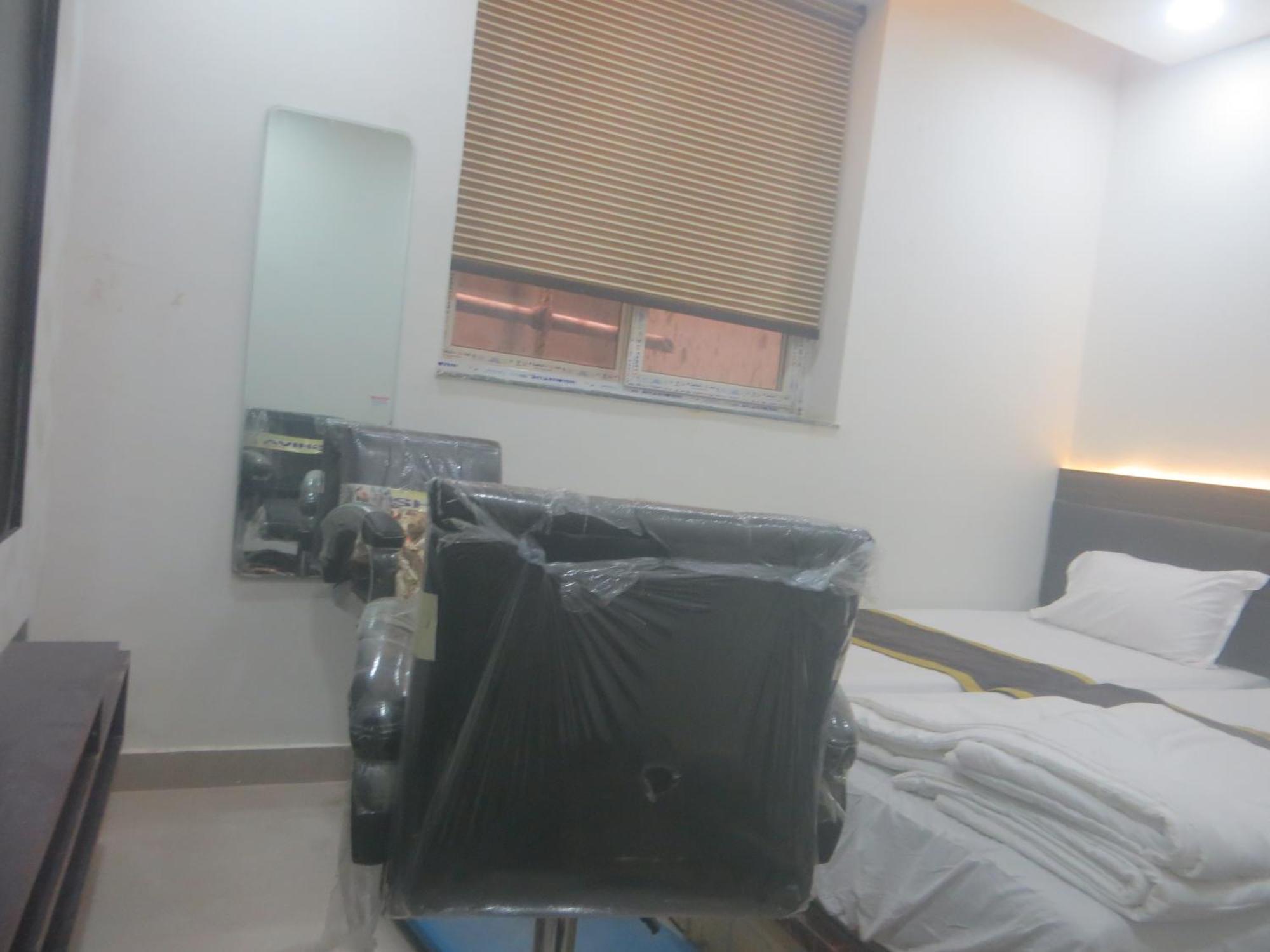 Rajmahal Resort Banquet Hall And Hotel Patna  Bagian luar foto