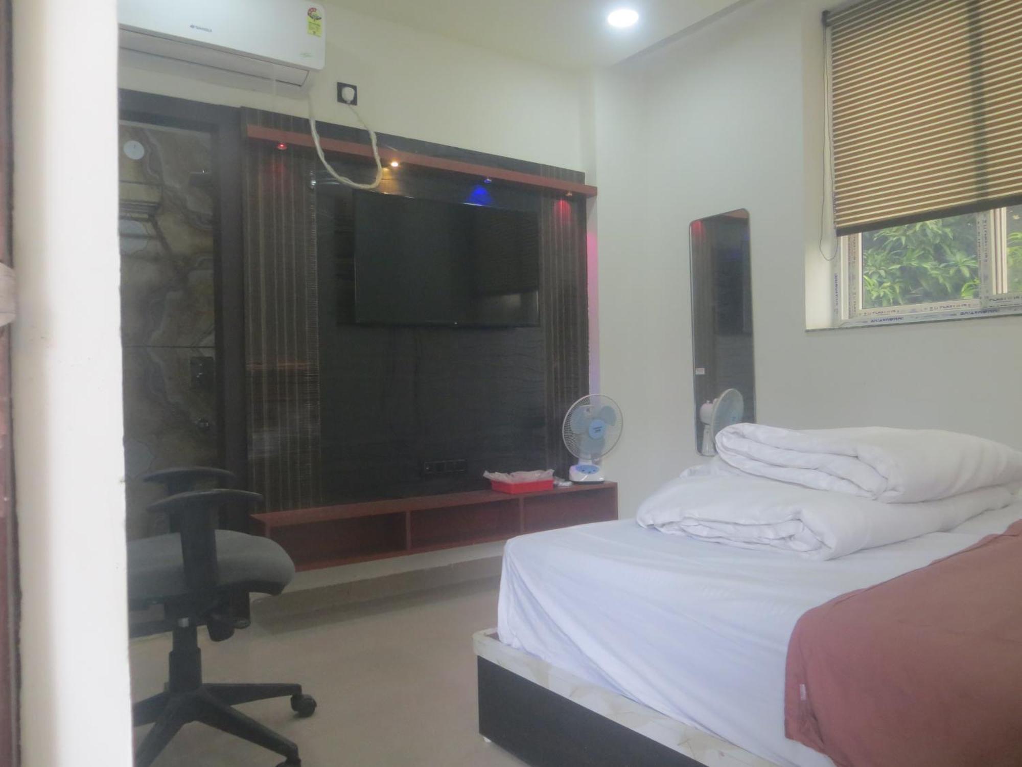 Rajmahal Resort Banquet Hall And Hotel Patna  Bagian luar foto
